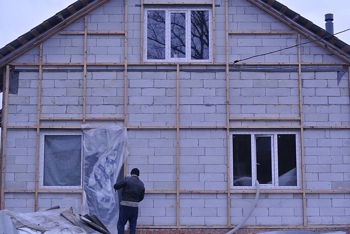 варианты утепления дома из газобетона 